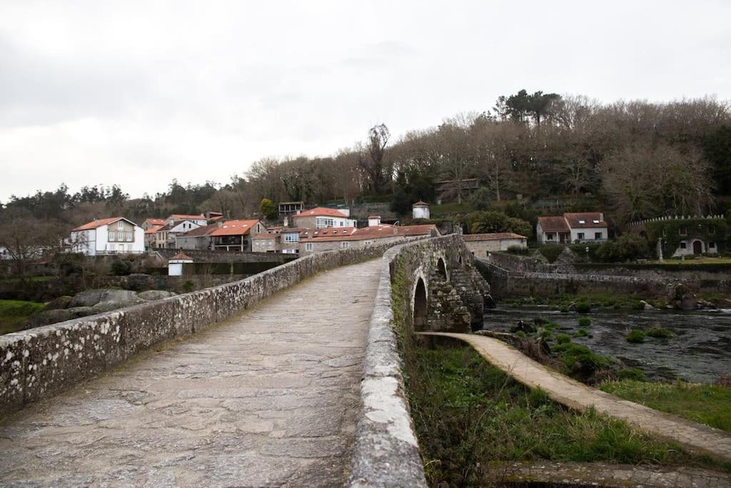 A Casa Da Moreira - Casa Rural En Ponte Maceira A Coruna Exterior photo