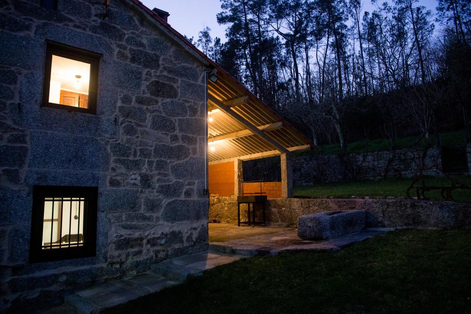 A Casa Da Moreira - Casa Rural En Ponte Maceira A Coruna Exterior photo